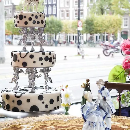 Cake Under My Pillow Couette-café